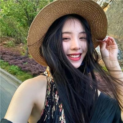他的摩托车，她的岛封面